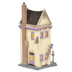 Hot Department 56 Eeylops Owl Emporium