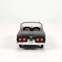 Store Department 56 Elvira's Macabre Mobile