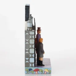 Cheap Enesco Gift Willy Wonka w/Children By Gate